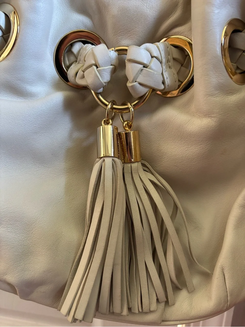 Michael Kors Vintage Cream Leather Hobo Bag w Gold Hardware - Funky & Like New
